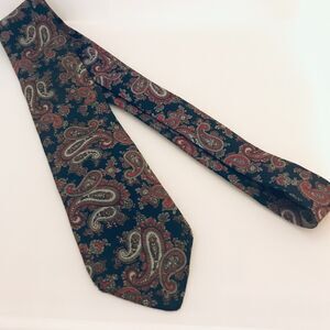 #1649 Hastings Bay Paisley necktie black with red and gray, silk 57 x 3 vintage